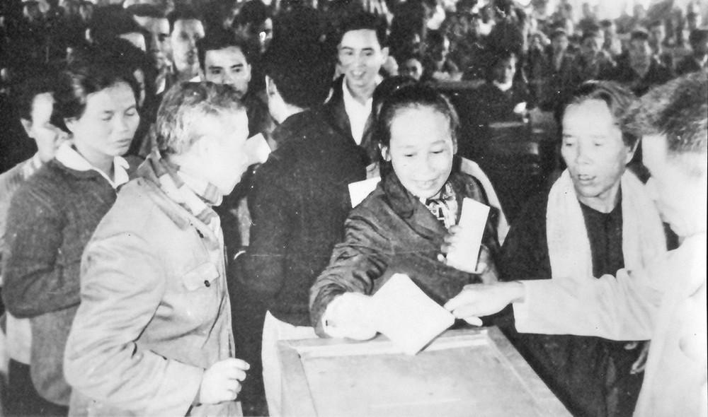 Đảng bộ tỉnh Gia Lai qua các kỳ đại hội - Kỳ 8: Đại hội đại biểu Đảng bộ tỉnh lần thứ VII | Báo Gia Lai điện tử